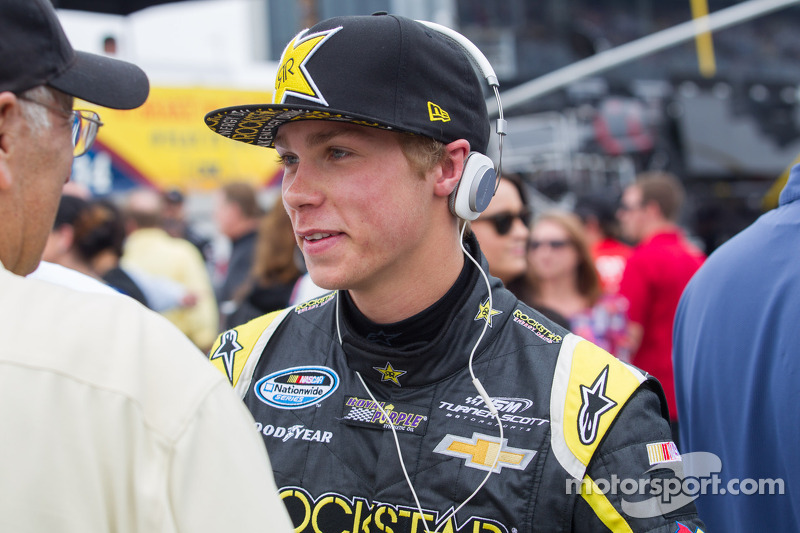 Dylan Kwasniewski follows Danica Patrick to Daytona pole