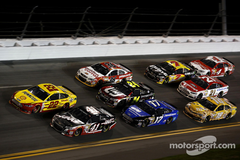 Trouble finds Busch in Daytona 500