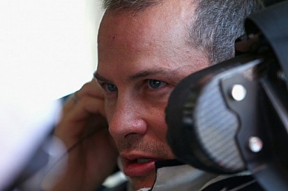 Official: Villeneuve to race the Indy 500