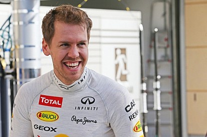 Vettel 'has contract until 2017' - Lauda