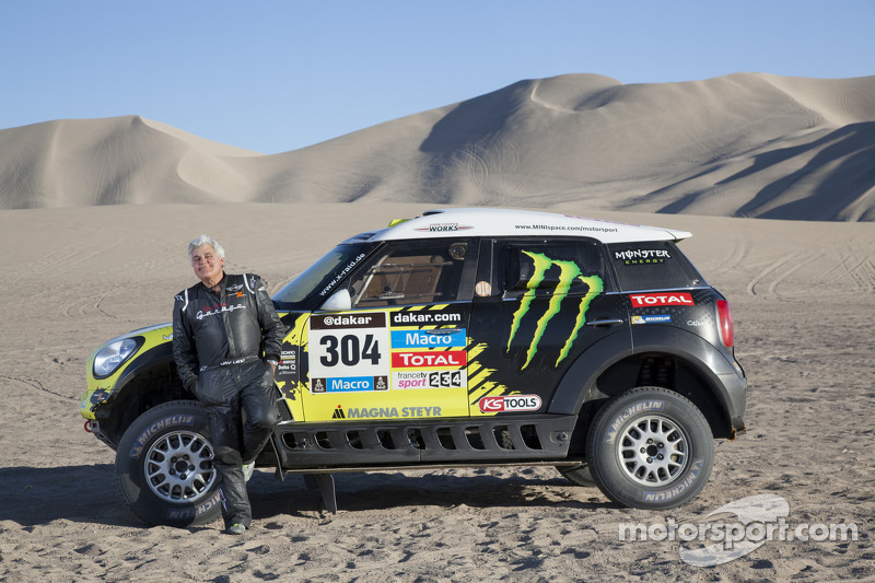 Jay Leno gets behind the wheel of the Dakar winning Mini