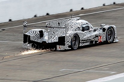 Audi, Porsche and others test at Sebring this week