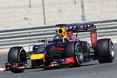 Rumours of Red Bull split for Renault, Vettel