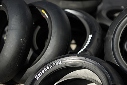 Bridgestone introduces new slick tyre marking system for 2014 season