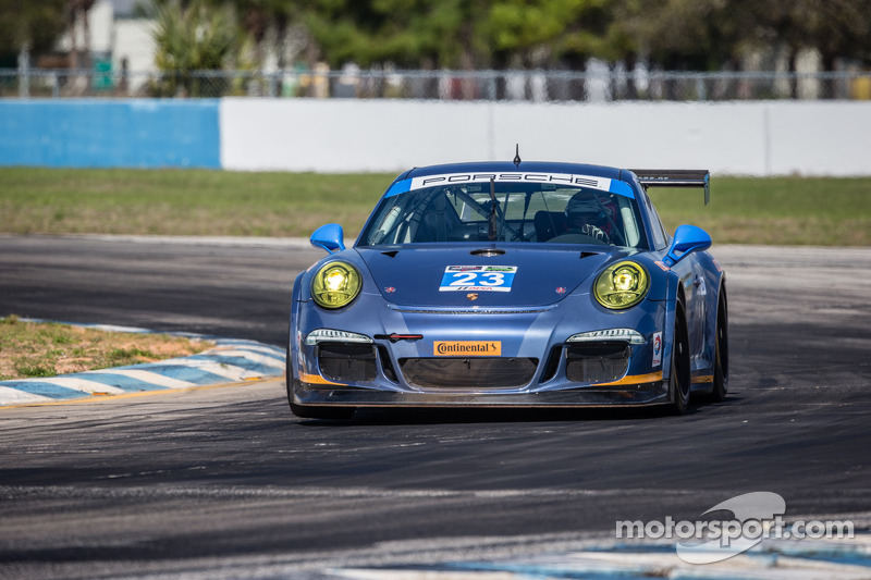 Team Seattle -The Heart of Racing ready Sebring