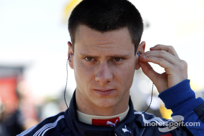 Lewis earns 2014 IMSA Scholarship toward Porsche GT3 Cup Challenge USA By Yokohama season drive