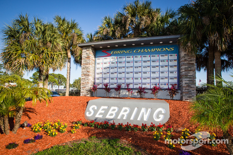 Sebring still has its 'swing'