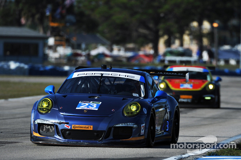 #23 Team Seattle / Alex Job Racing Porsche 911 GT America: Ian James, Mario Farnbacher, Alex Riberas