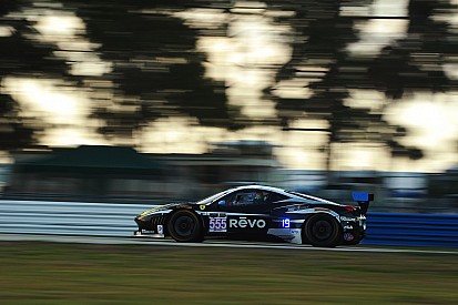 AIM Autosport nearly wins in Sebring