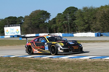 Hydraulic problems set Norbert Siedler back after team change in Sebring