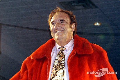 Jim Nabors to sing one last time