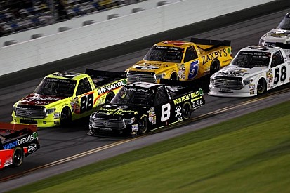 Postponement sets up Sunday doubleheader at Martinsville Speedway