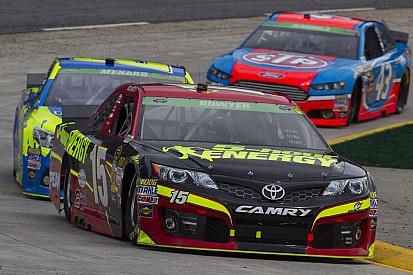 More frustration for Bowyer at Martinsville
