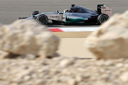 Mercedes lead P2 at Bahrain GP with Hamilton in front