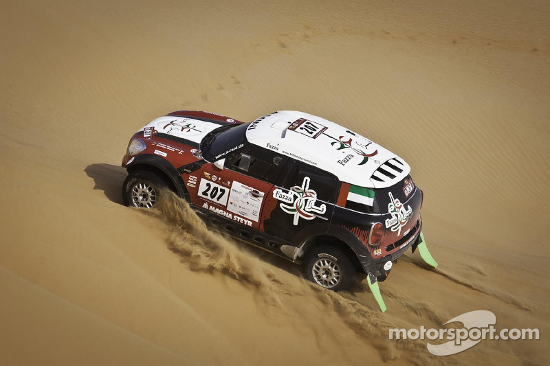 Vasilyev leading the Abu Dhabi Desert Challenge