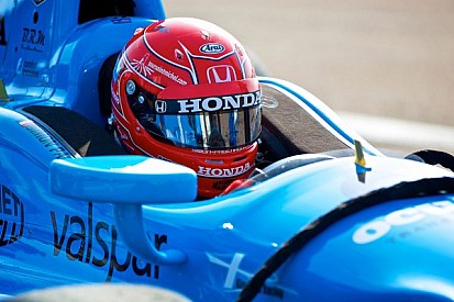 Pagenaud leads way in Long Beach