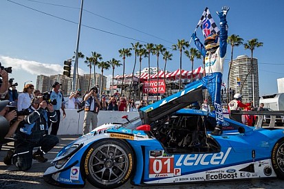 Pruett and Rojas dominate at Long Beach