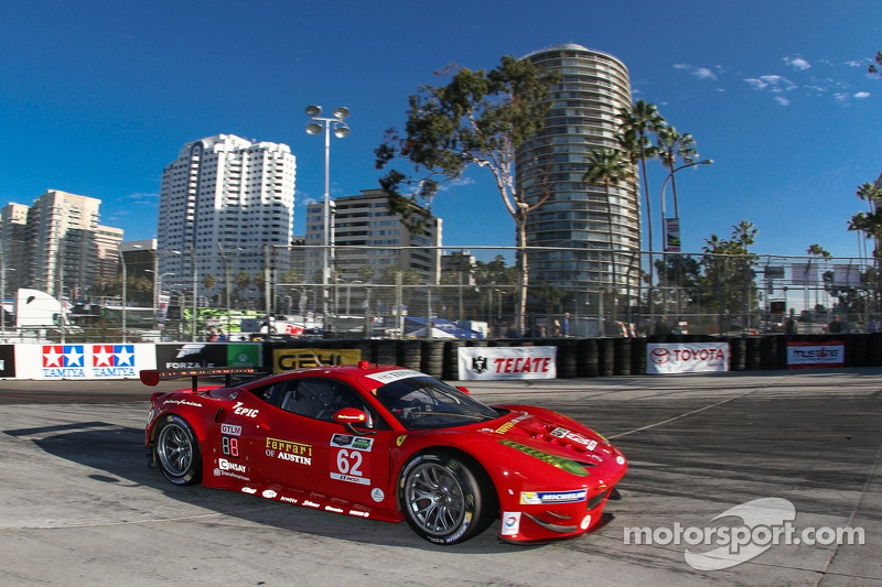 Risi Ferrari takes the checker at long beach!
