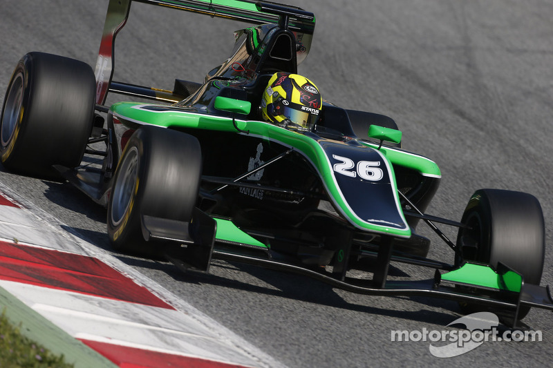 Nick Yelloly fastest on Day 1 in Barcelona