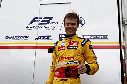 Blomqvist blitzes Silverstone