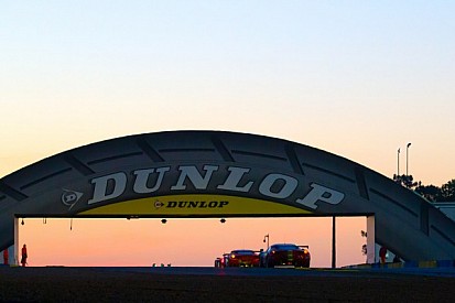 Dunlop Commissions Futurology Report to launch the ‘Dunlop Future Race Car Challenge’