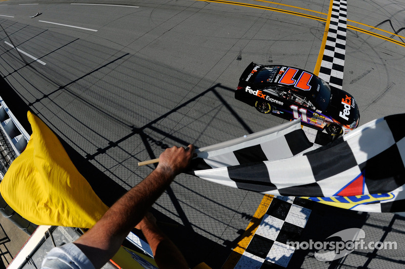 Denny Hamlin, Joe Gibbs Racing Toyota takes the win