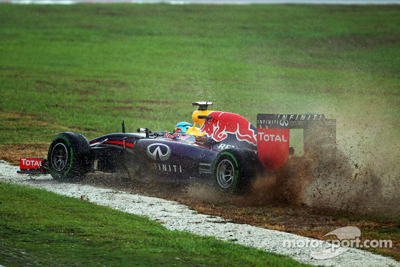 Vettel renews attack on 'new' F1