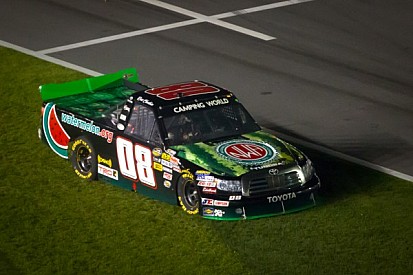 Todd Shafer thunders back into the NASCAR CWTS at Kansas