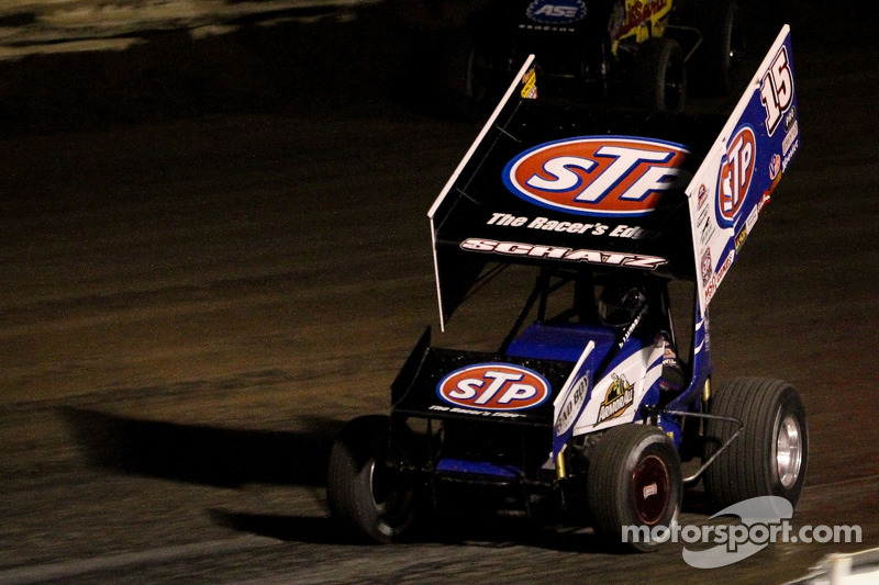 Tony Stewart Racing tandem short-trackin’ through Illinois, Wisconsin and Indiana