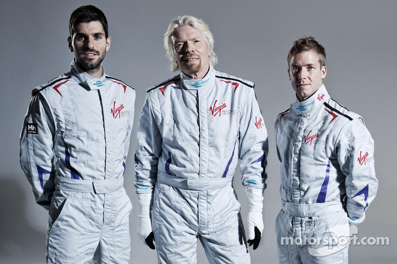 Virgin Racing drivers Jaime Alguersuari and Sam Bird with Sir Richard Branson