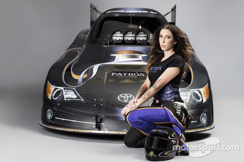 DeJoria, Enders-Stevens in prime position to make NHRA history in Atlanta