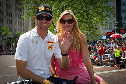 'The Yellow Party' - Fighting Cancer and having fun