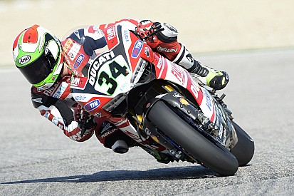 Provisional front row spot for Giugliano and the Ducati Superbike Team at Donington Park