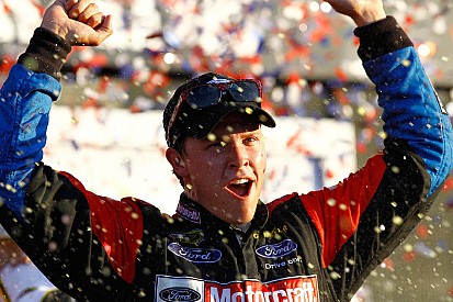 Trevor Bayne earns full-time Sprint Cup ride for 2015