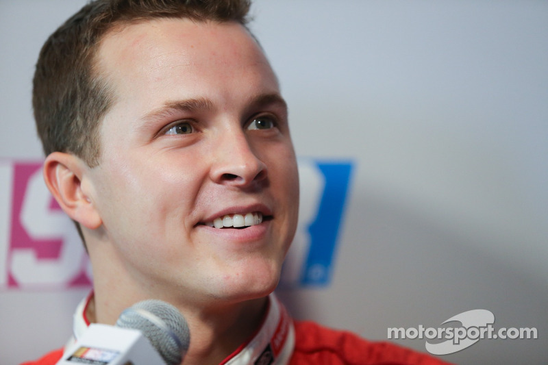 Trevor Bayne trading in No. 6 Mustang for No. 6 Fusion in 2015