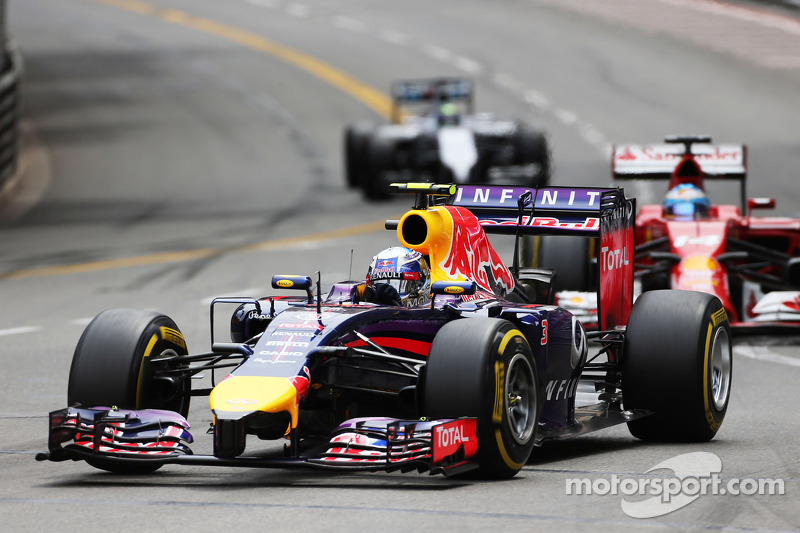 Red Bull getting closer with Ricciardo in third on the Monaco GP