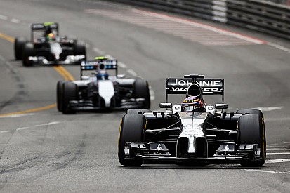 Both McLaren drivers in points at Monaco