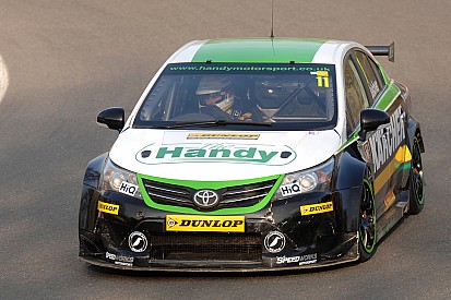 Monumental effort gets Belcher back on BTCC grid for Oulton Park