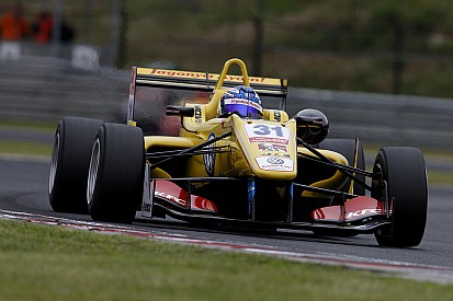Tom Blomqvist wins, thus reducing Ocon’s lead