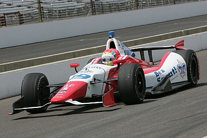 Justin Wilson climbs from 19th to fourth at Detroit