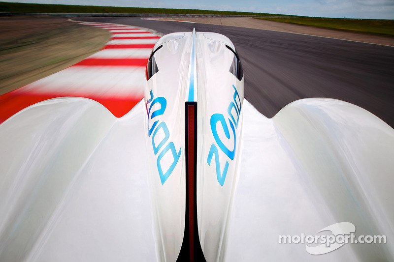 Nissan ZEOD RC: Look, no mirrors!