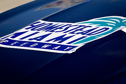 Javier Echeverría takes Formula ABARTH race at Homestead-Miami