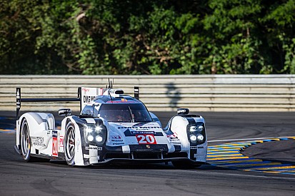 Porsche 919 Hybrids in second and third after second qualifying