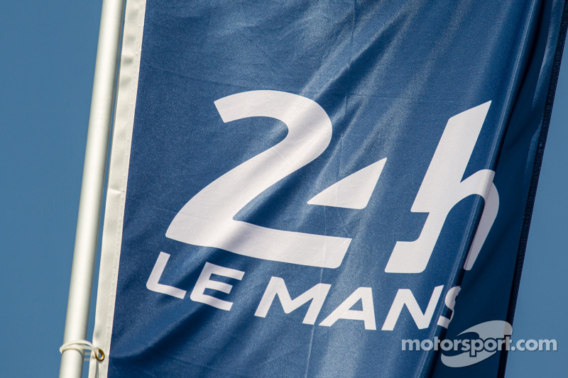 24 Hours of Le Mans logo and flag