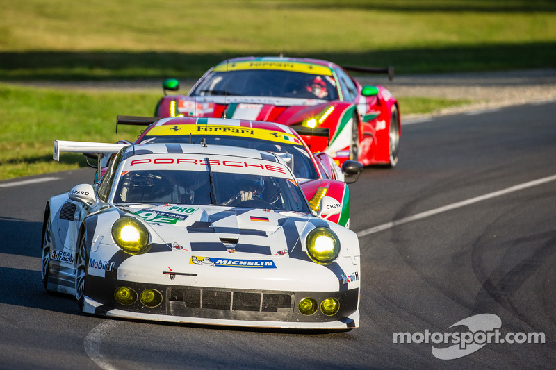 Porsche 911 RSR finishes 24-hour marathon at Le Mans in third