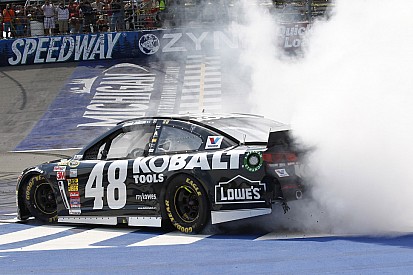 Jimmie Johnson breaks his Michigan curse with win Sunday