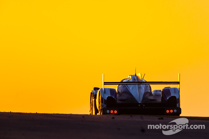 #7 Toyota Racing Toyota TS 040 - Hybrid: Alexander Wurz, Stéphane Sarrazin, Kazuki Nakajima