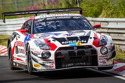 Nissan survives the longest night at the Nurburgring
