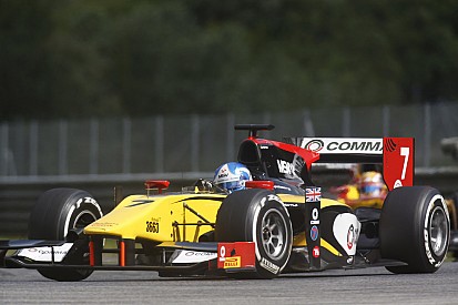 Despite a low-key weekend DAMS and Jolyon Palmer are still in the lead