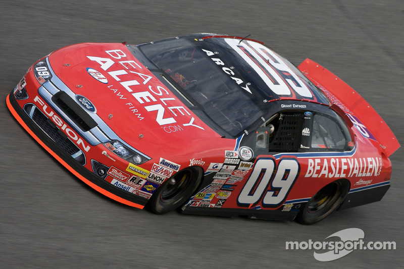Enfinger dominates ARCA race on Elko short track